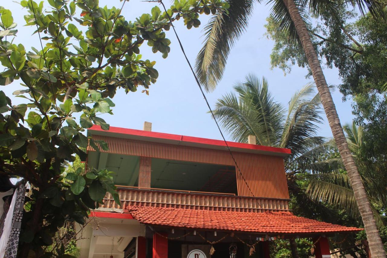 Seaprincess Guesthouse Anjuna Exterior foto