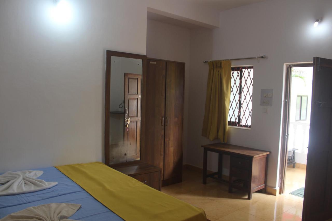 Seaprincess Guesthouse Anjuna Exterior foto